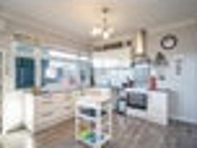House for sale in Georgetown