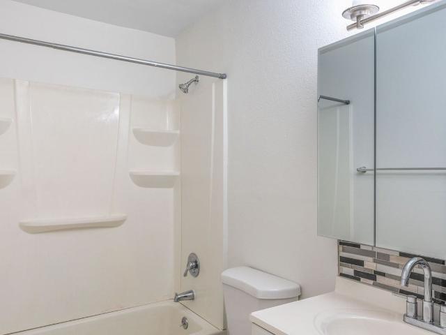 Apartment for rent in Wilkes, Oregonia