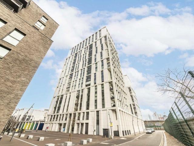 Apartment for rent in Nine Elms, Greater London