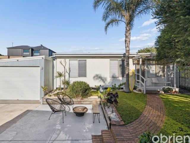 Apartment for sale in Carrum, Melbourne