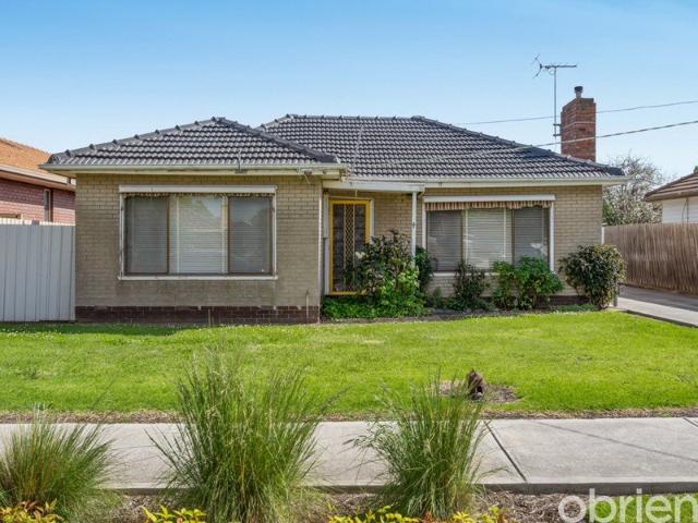 House for sale in Sunshine North, Melbourne