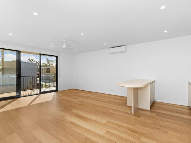 Townhouse for rent in Camerons Creek, Victoria