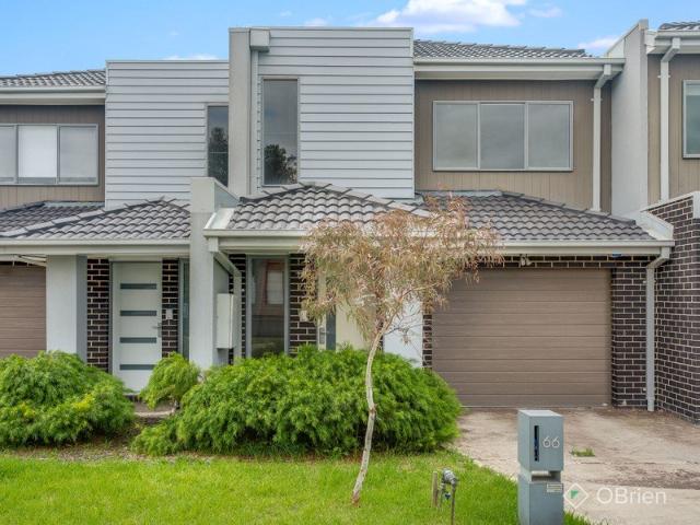 Townhouse for rent in Camerons Creek, Victoria