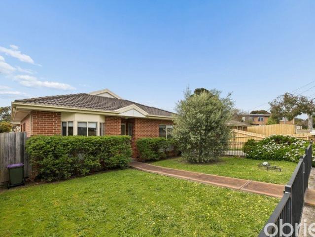 Apartment for sale in Frankston North, Melbourne