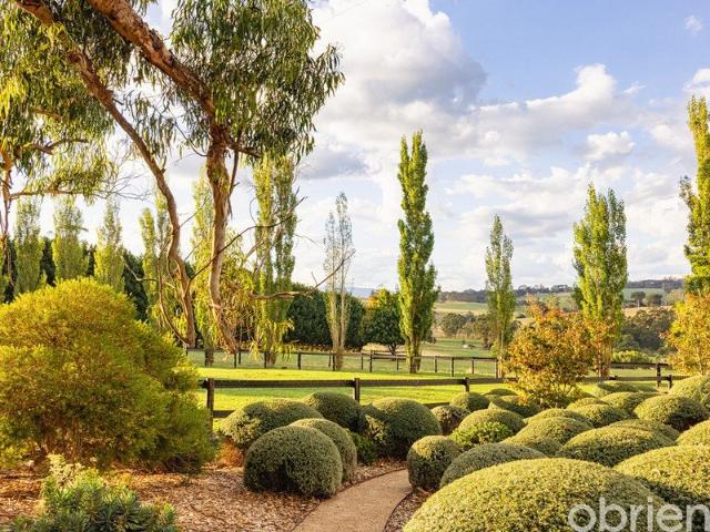 Cottage for sale in Lillico, Warragul