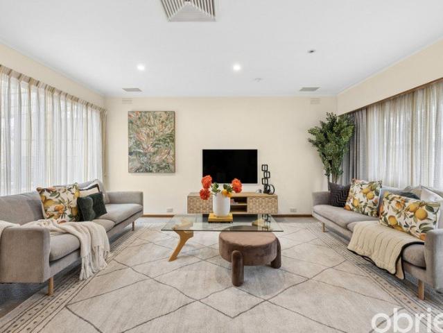 House for sale in Ferntree Gully, Melbourne