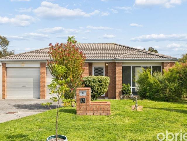 House for sale in Skye Valley Estate, Melbourne