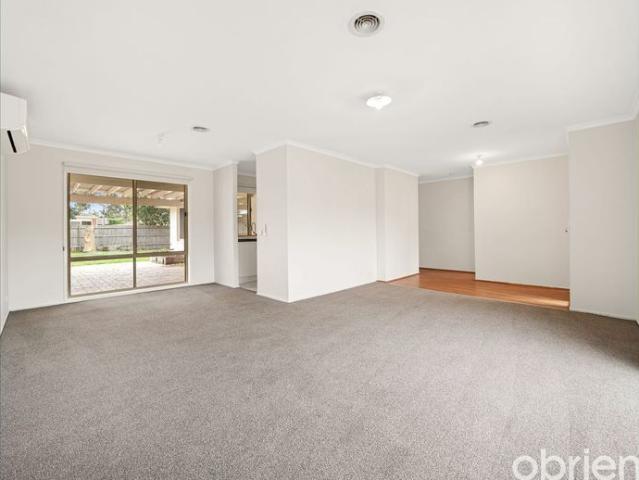House for rent in Carrum Downs, Melbourne