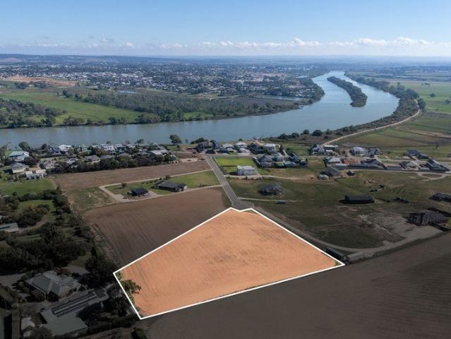 Cottage for sale in Long Flat, South Australia