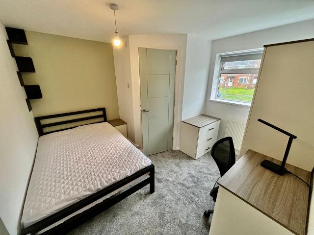 Room for rent in Winnall, Winchester