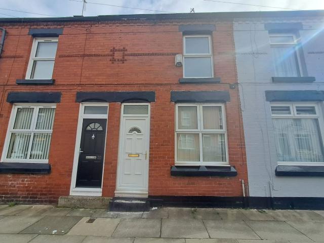 House for rent in Calderstones