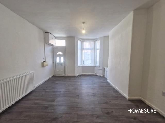 House for rent in Calderstones