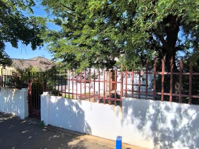 House for rent in South Hills, Johannesburg