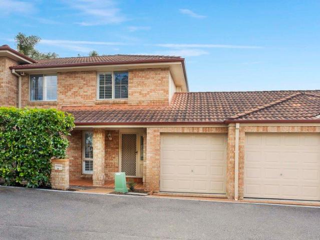 Townhouse for sale in Sutherland, New South Wales