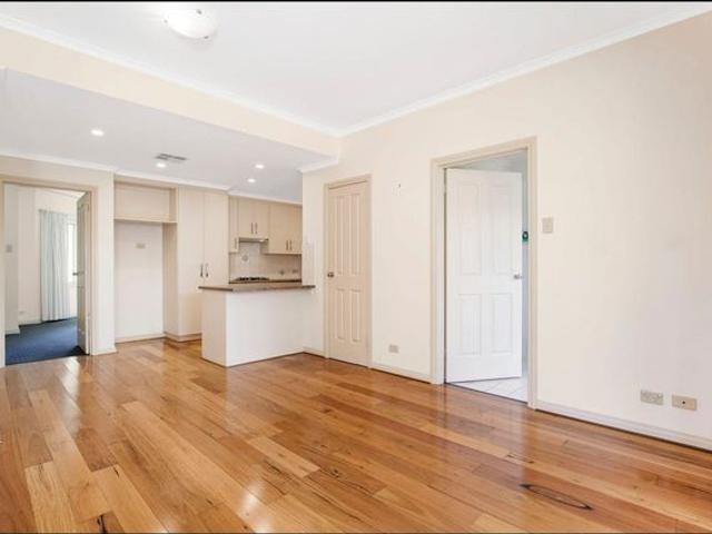 Townhouse for rent in Horseshoe Creek, South Australia