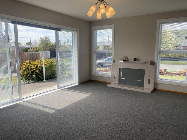 House for rent in Chaslands, Canterbury