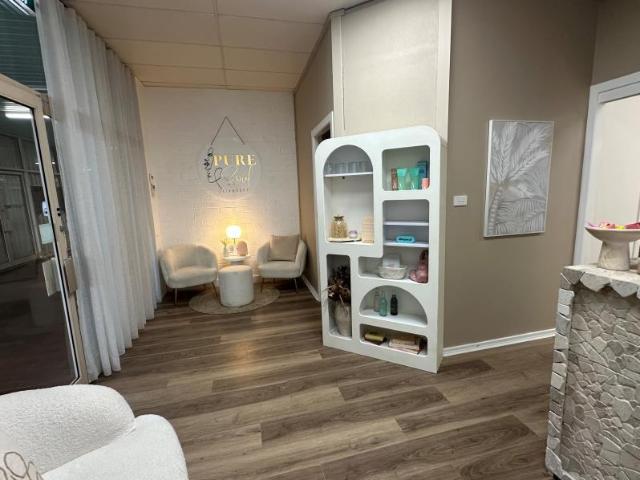 Office for rent in Ambergate, New South Wales