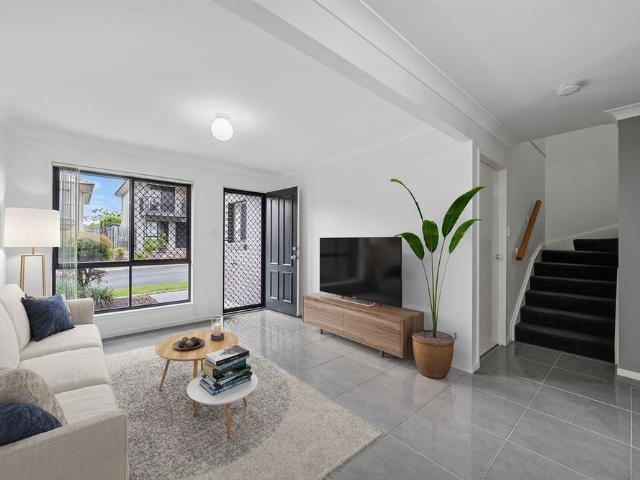 Townhouse for rent in Toombul, Queensland