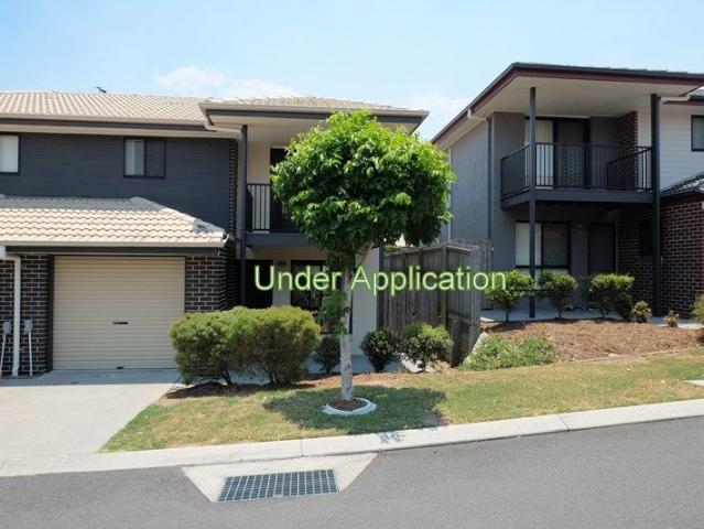 Townhouse for rent in Toombul, Queensland
