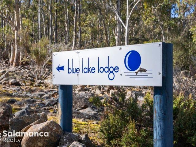 Acreage for sale in Arthurs Lake, Tasmania