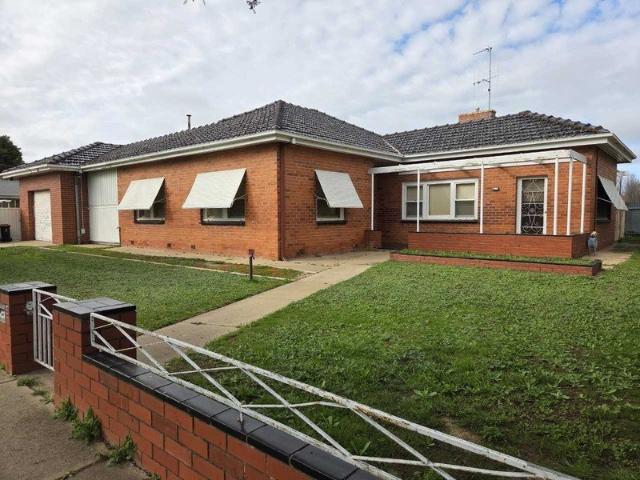 Townhouse for rent in Shepparton, City of Greater Shepparton