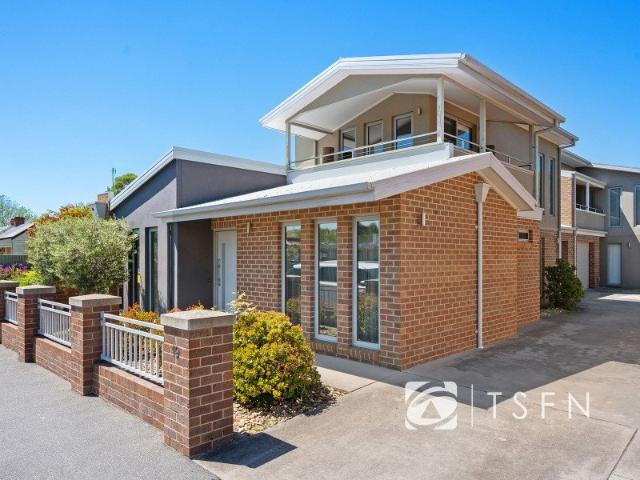 Townhouse for sale in Bendigo