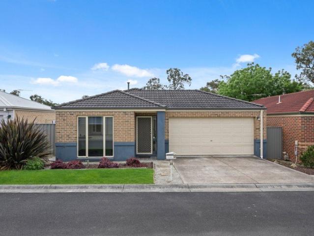Apartment for sale in Langwarrin, Melbourne