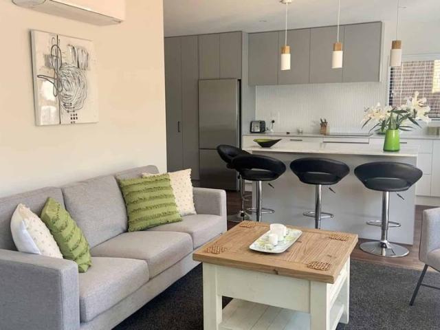 Apartment for rent in Heathcote, Canterbury