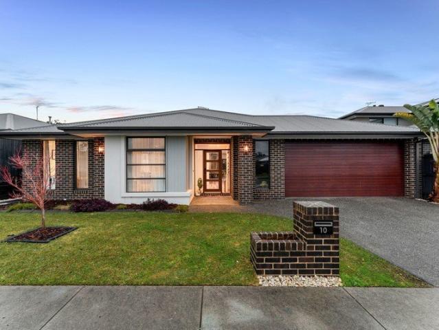 House for sale in Drouin, Victoria