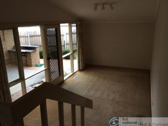 House for rent in Dandenong North, Melbourne