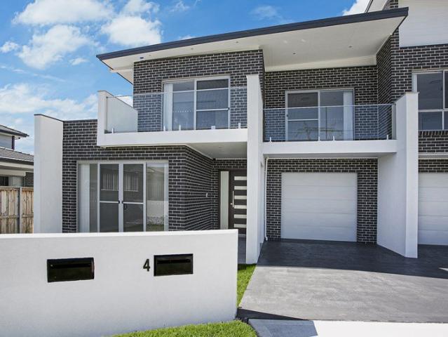 Duplex for rent in Sydney, New South Wales