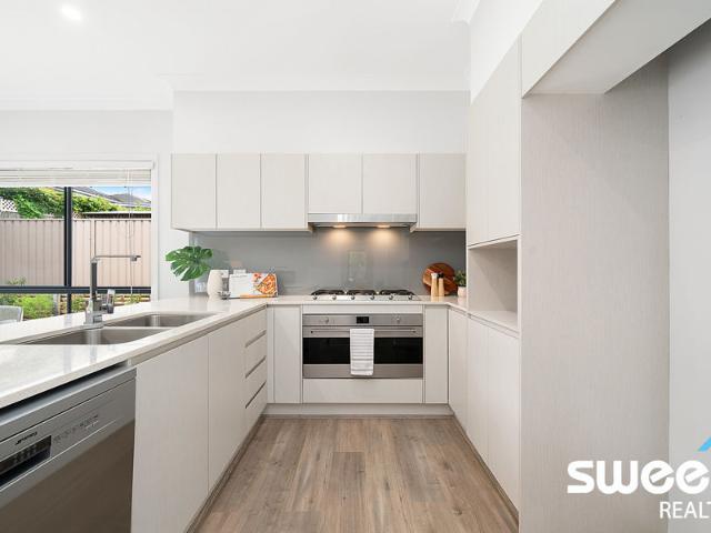 Villa for sale in Sydney, New South Wales