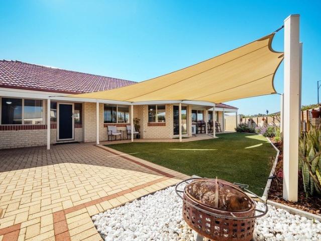 House for sale in Carramar, Western Australia