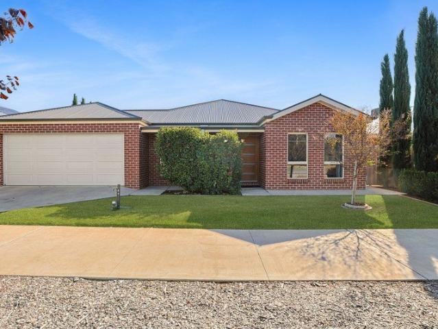 House for sale in Red Cliffs, Victoria