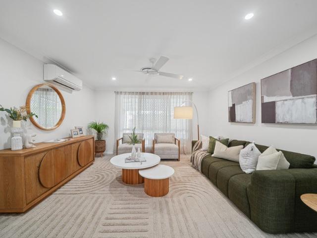 House for sale in Eatons Hill, Greater Brisbane