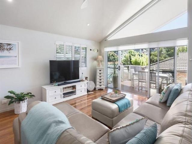 House for rent in Wamberal, Gosford
