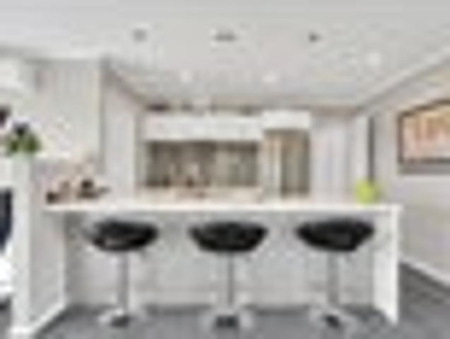 House for sale in Stoke
