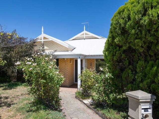 Apartment for rent in Parklands, Western Australia