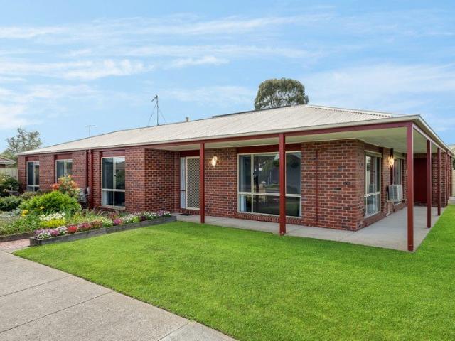 House for sale in St Albans Park, Geelong