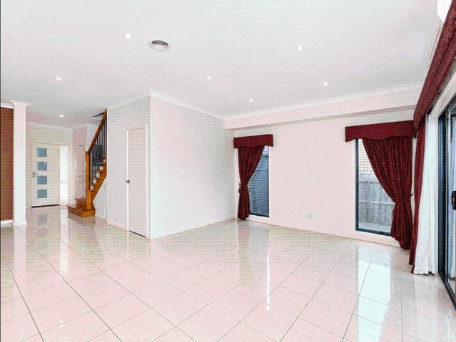 House for rent in Roxburgh Park, Melbourne