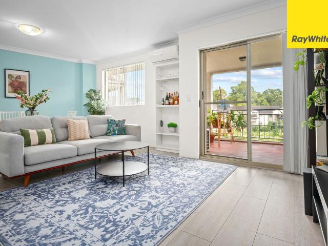 Apartment for sale in Marsfield