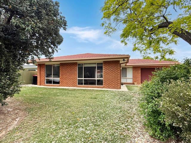 Townhouse for sale in Deniliquin, Edward River Council
