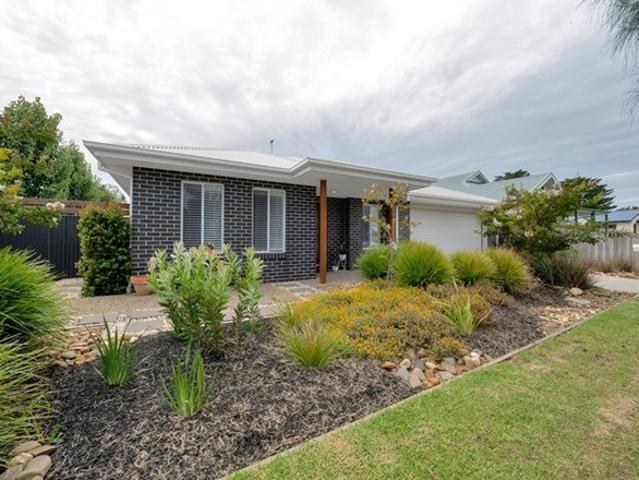 House for rent in Cowes, Victoria