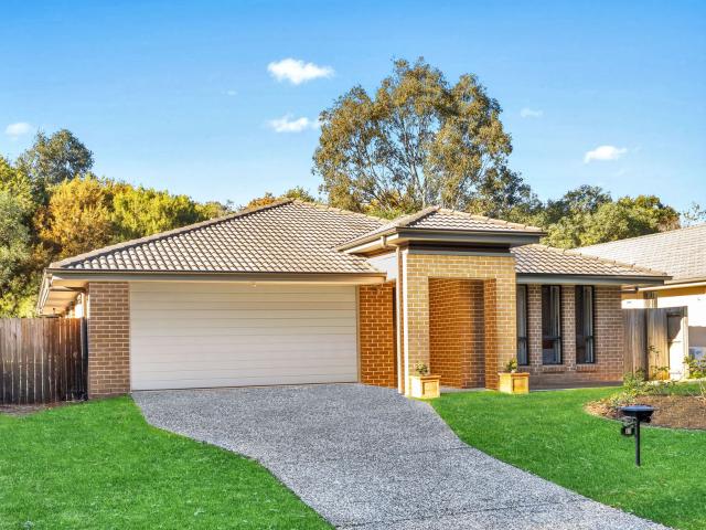 House for sale in Redland Bay