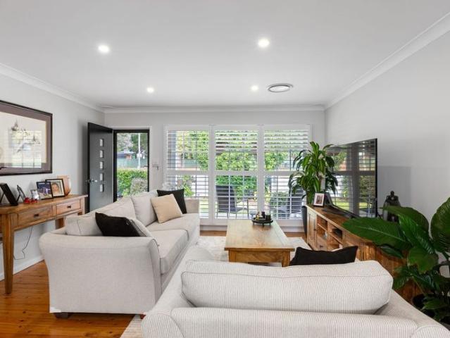 House for rent in Point Clare, Gosford