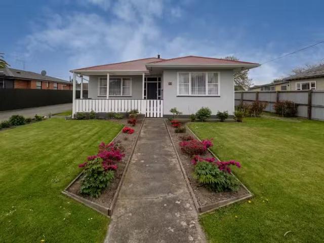 House for sale in Owhata, Oroua County