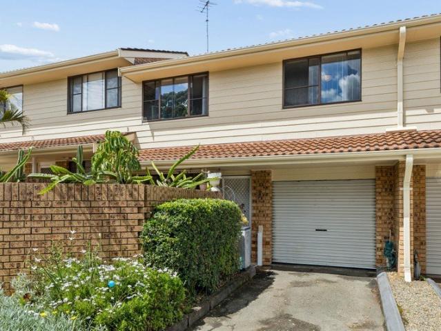 Townhouse for sale in Greenacre, Sydney