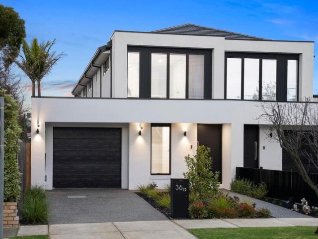 Townhouse for sale in Camerons Creek, Victoria