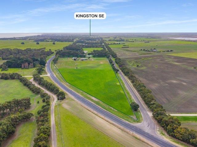 Cottage for sale in Kingston Se, South Australia