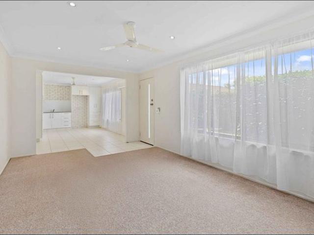 Apartment for rent in Burleigh Waters, Gold Coast City